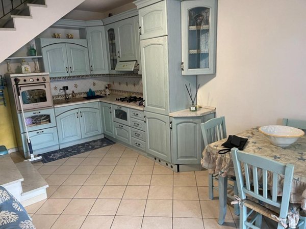 casa indipendente in vendita a Massa in zona Marina di Massa