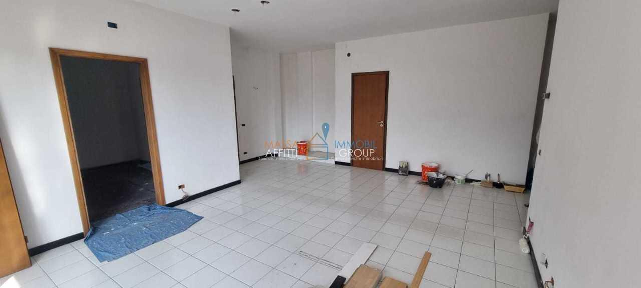 appartamento in vendita a Massa in zona Centro Storico