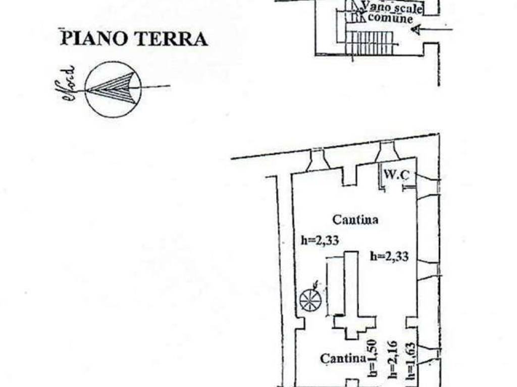 negozio in vendita a Massa in zona Centro Storico
