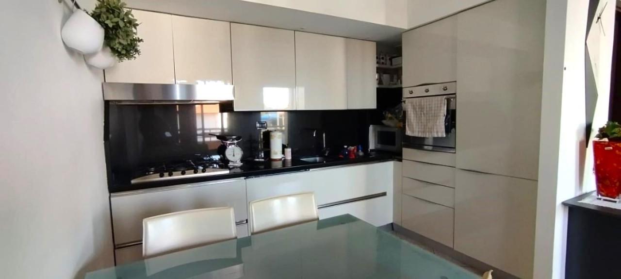 appartamento in vendita a Massa in zona Centro Storico