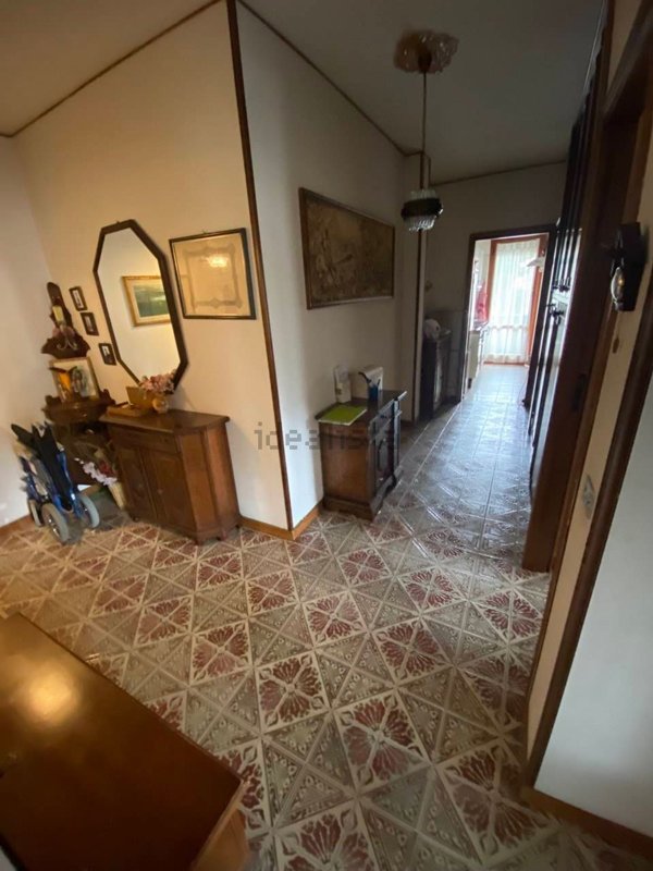 appartamento in vendita a Massa