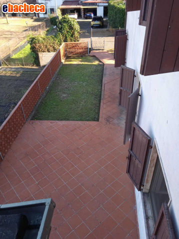 appartamento in vendita a Massa in zona Marina di Massa