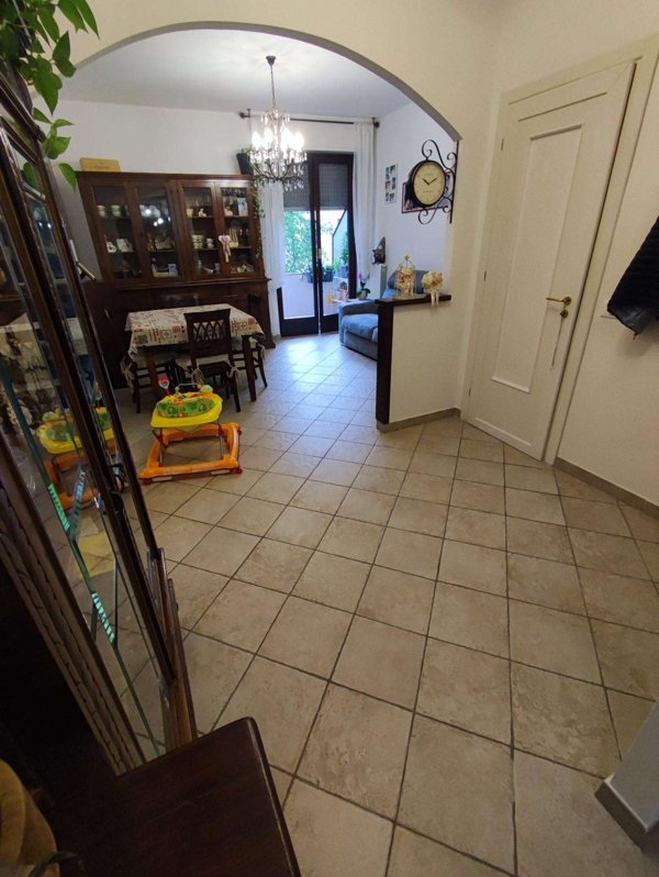 appartamento in vendita a Massa in zona Centro Storico