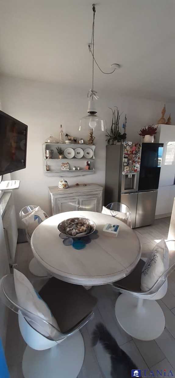 casa indipendente in vendita a Massa