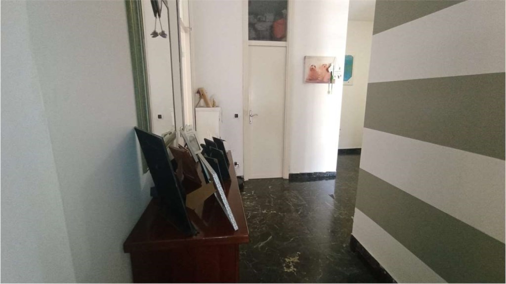 appartamento in vendita a Massa in zona Centro Storico