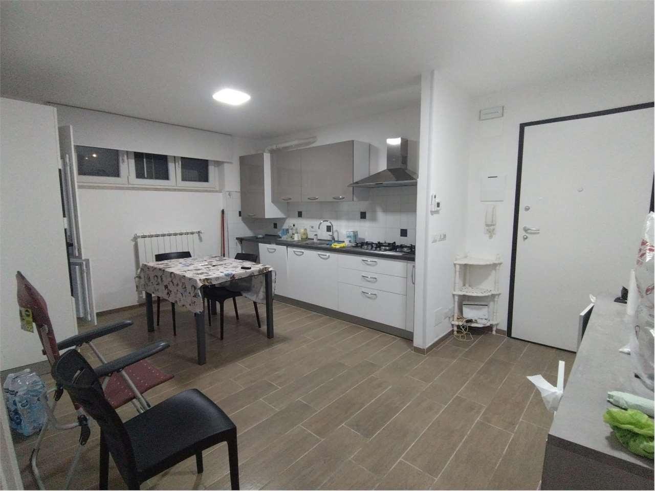appartamento in vendita a Massa in zona Centro Storico