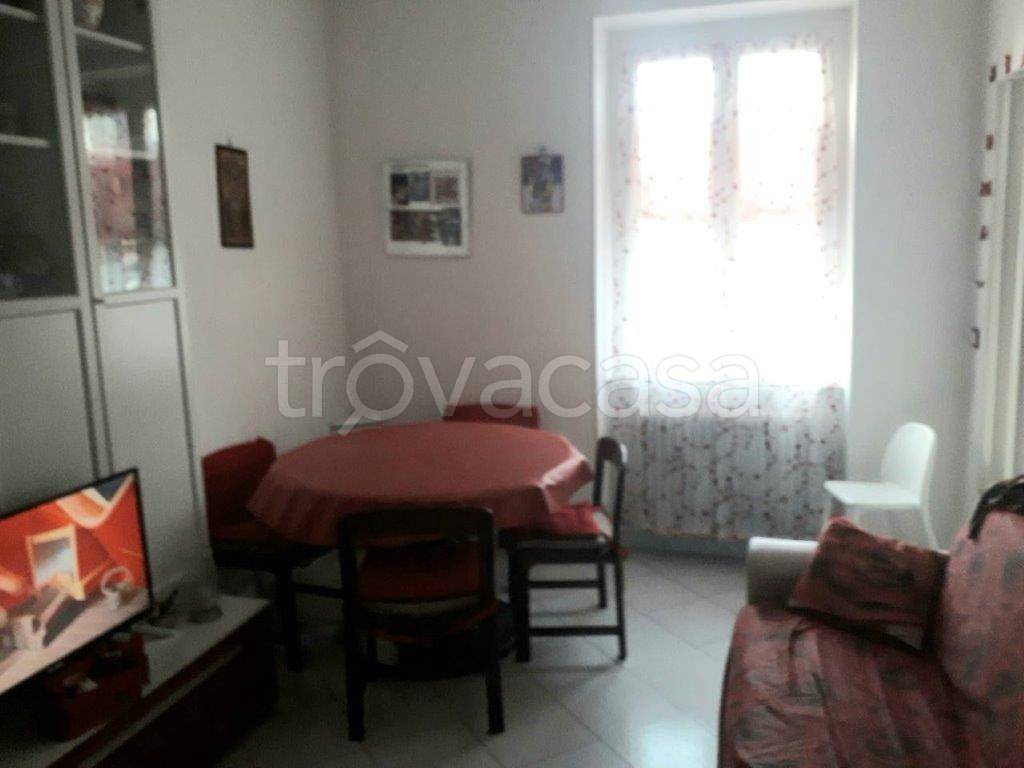 appartamento in vendita a Massa in zona Centro Storico