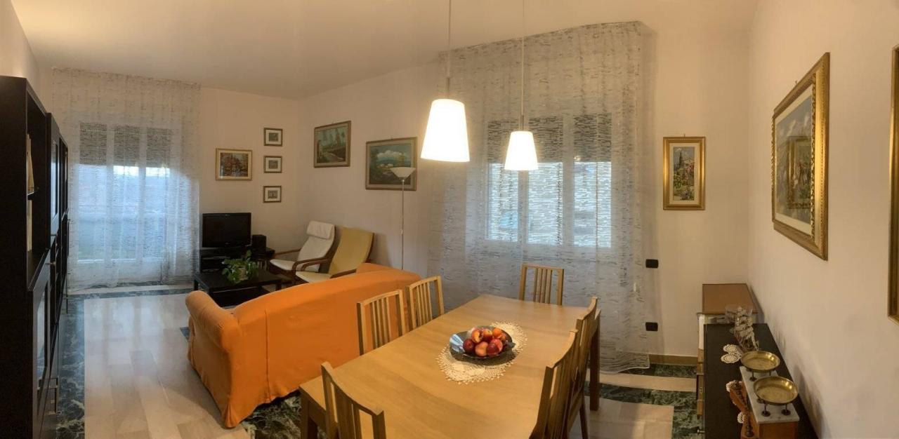appartamento in vendita a Massa in zona Centro Storico