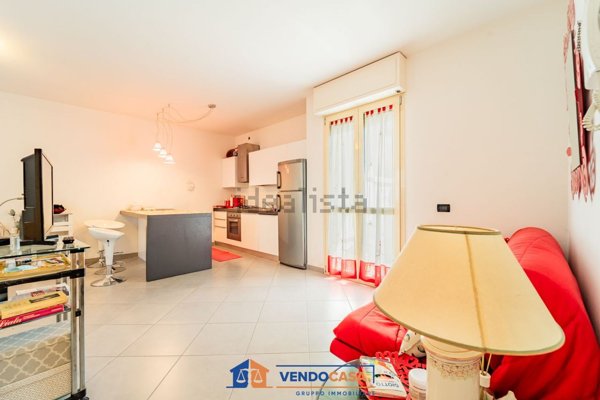 appartamento in vendita a Massa in zona Marina di Massa
