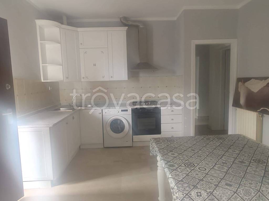 appartamento in vendita a Massa in zona Marina di Massa