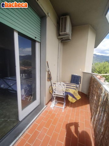 appartamento in vendita a Massa in zona Marina di Massa