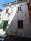 casa indipendente in vendita a Massa in zona Pariana