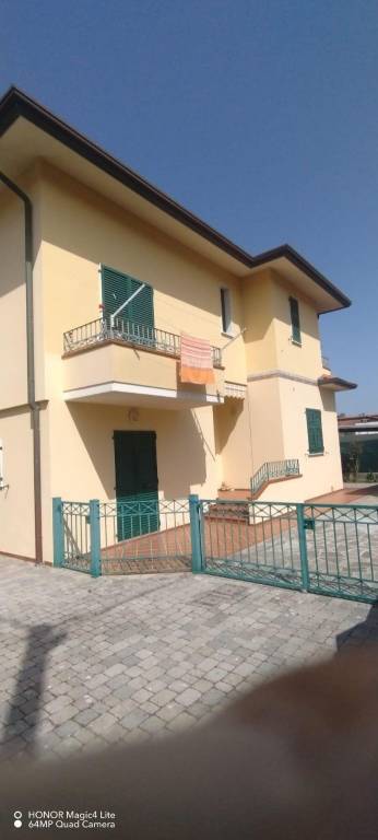 appartamento in vendita a Massa