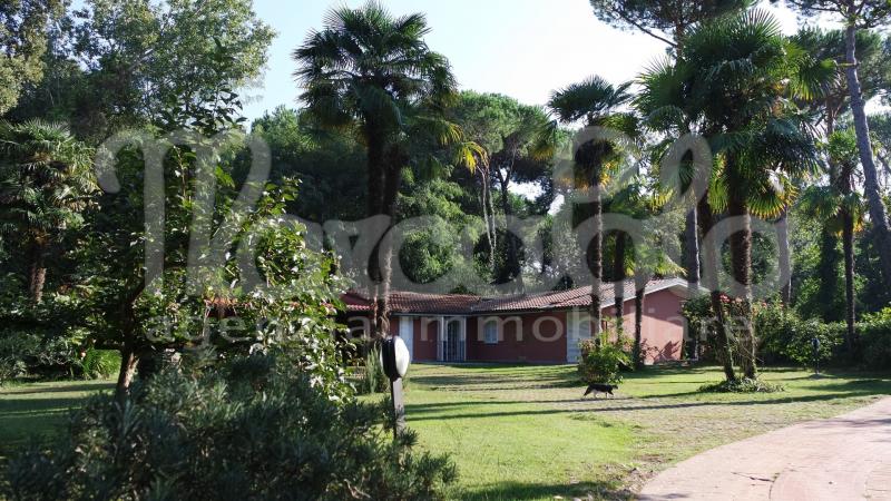 casa indipendente in vendita a Massa in zona Poveromo