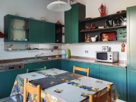 casa indipendente in vendita a Massa in zona Marina di Massa