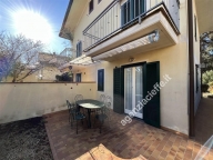 casa indipendente in vendita a Massa in zona Centro Storico