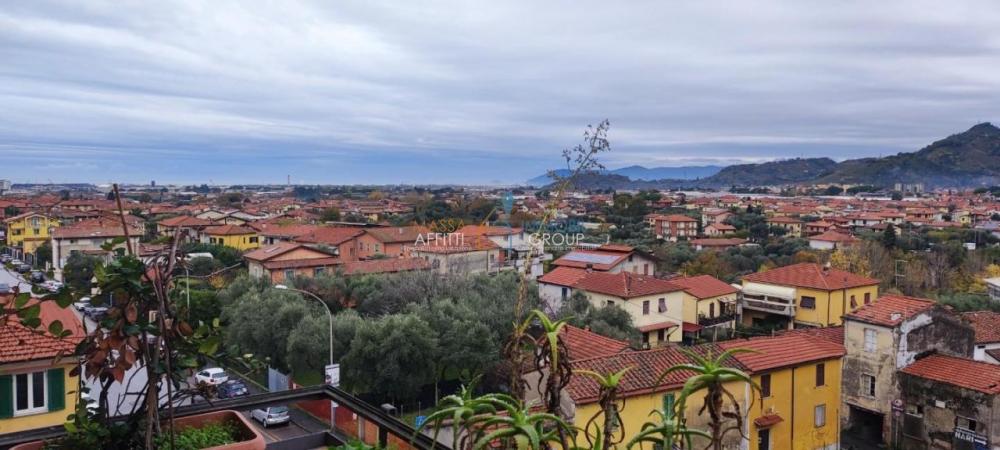 appartamento in vendita a Massa