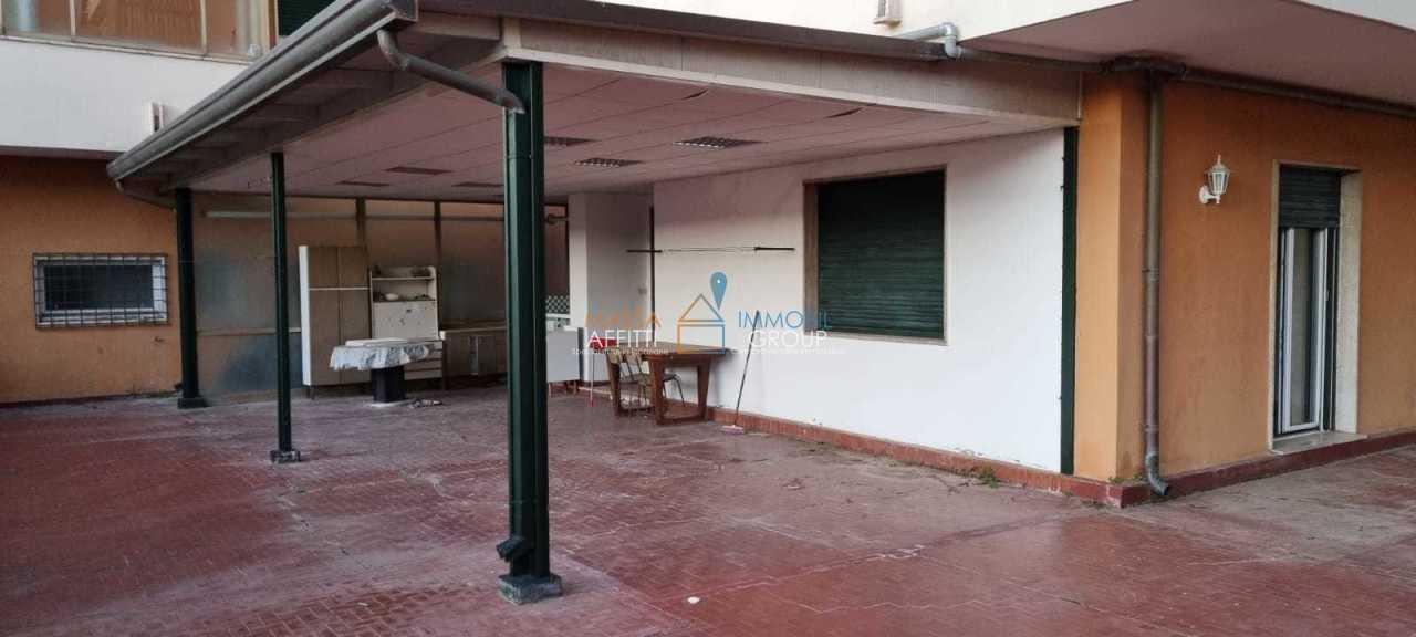 appartamento in vendita a Massa in zona Centro Storico