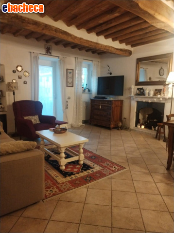 appartamento in vendita a Massa in zona Centro Storico