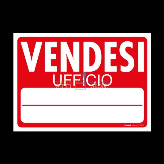 ufficio in vendita a Massa in zona Centro Storico