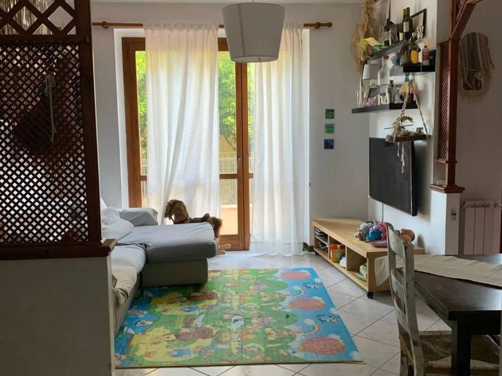 appartamento in vendita a Massa in zona Centro Storico