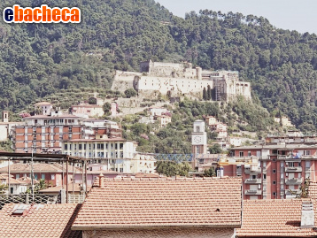 appartamento in vendita a Massa in zona Centro Storico