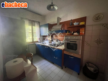 appartamento in vendita a Massa in zona Marina di Massa