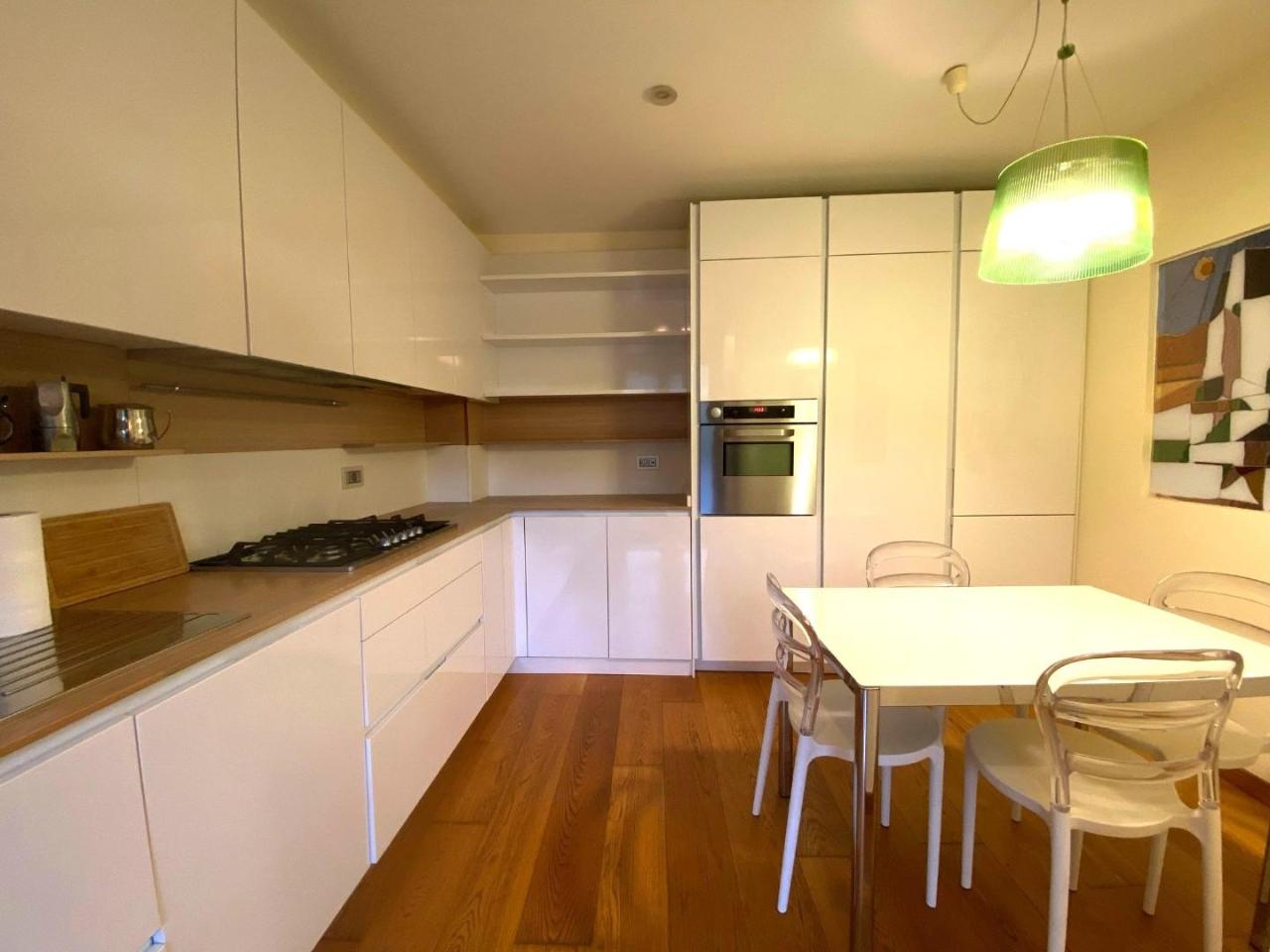 appartamento in vendita a Massa in zona Romagnano