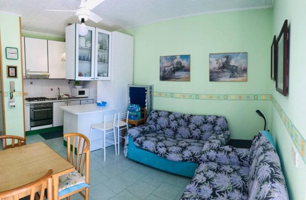 appartamento in vendita a Massa in zona Marina di Massa