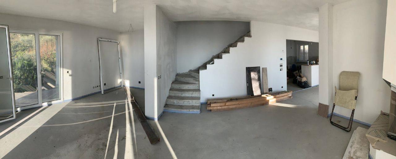 casa indipendente in vendita a Massa in zona Antona