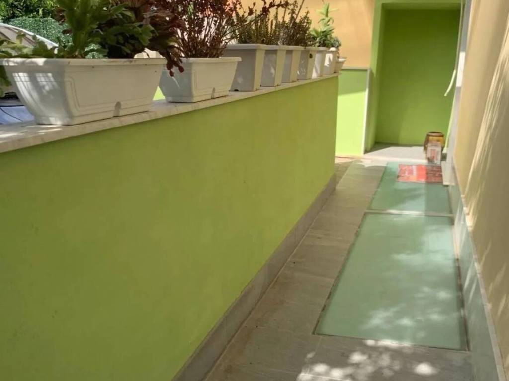 casa indipendente in vendita a Massa in zona Romagnano