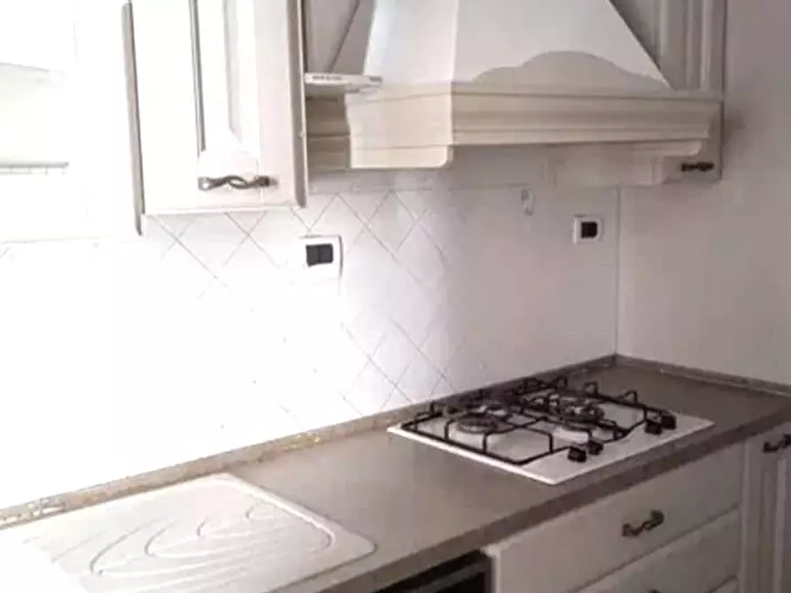 appartamento in vendita a Massa in zona Centro Storico