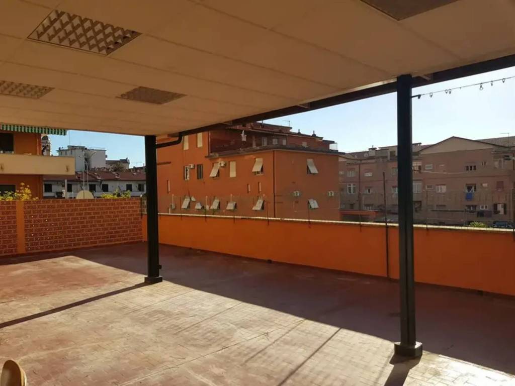 appartamento in vendita a Massa in zona Centro Storico