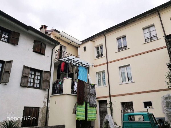 appartamento in vendita a Massa in zona Pariana