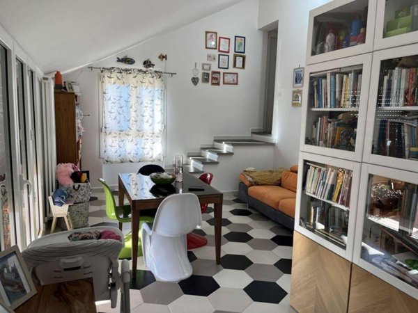 appartamento in vendita a Massa in zona Centro Storico