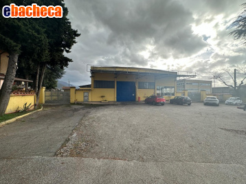 capannone in vendita a Massa in zona Romagnano