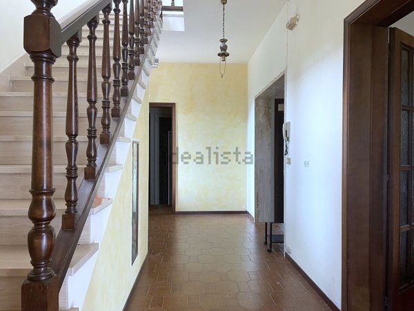 casa indipendente in vendita a Massa in zona Centro Storico