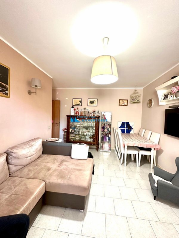 appartamento in vendita a Massa in zona Marina di Massa