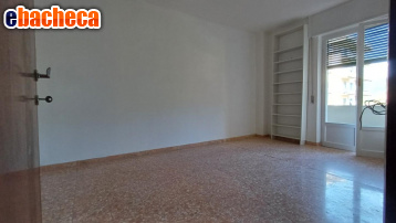 appartamento in vendita a Massa in zona Centro Storico