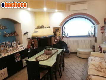 appartamento in vendita a Massa in zona Centro Storico