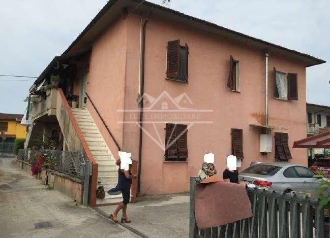 appartamento in vendita a Massa