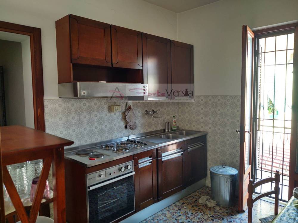 appartamento in vendita a Massa in zona Centro Storico