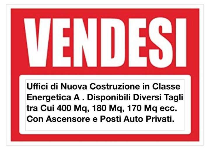 ufficio in vendita a Massa