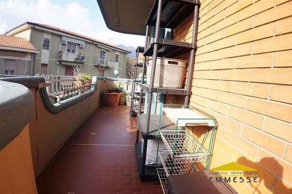 appartamento in vendita a Massa in zona Centro Storico