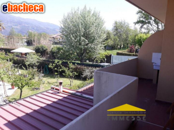 appartamento in vendita a Massa in zona Marina dei Ronchi