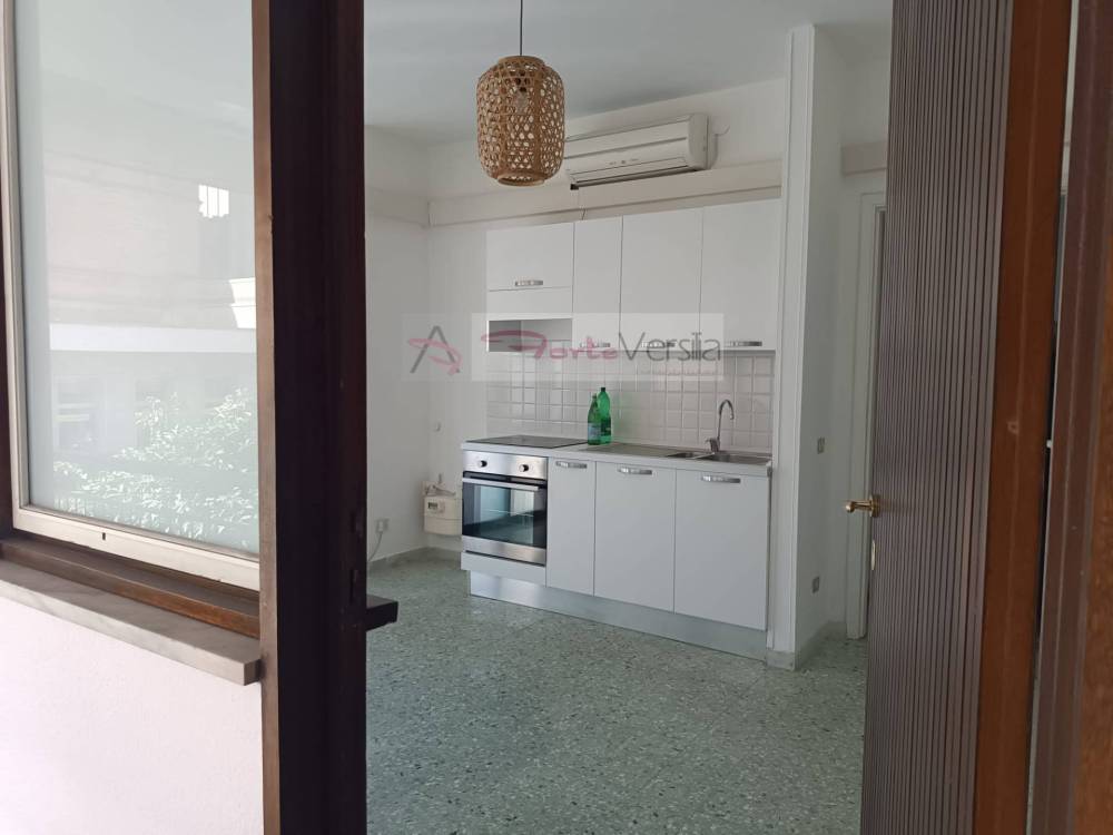appartamento in vendita a Massa in zona Centro Storico