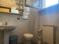 appartamento in vendita a Massa in zona Marina dei Ronchi