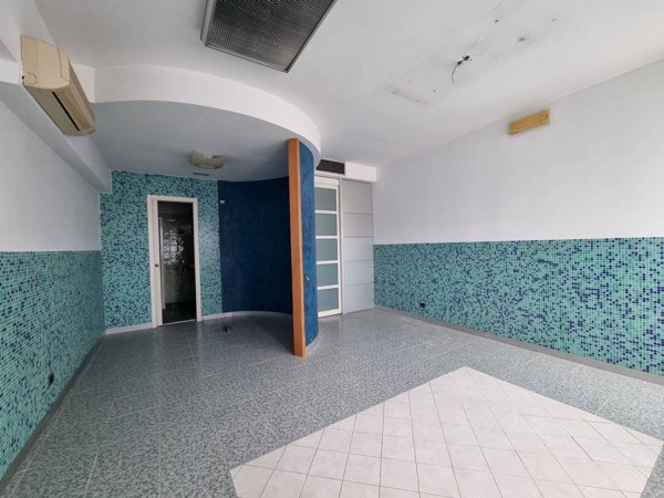 appartamento in vendita a Massa in zona Centro Storico