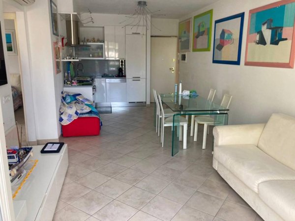 appartamento in vendita a Massa in zona Marina di Massa