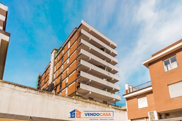 appartamento in vendita a Massa in zona Centro Storico
